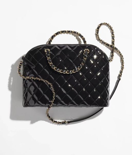 designer's lacquer leather mini handbag classic diamond quilted shell bag metal handle retro small shopping bag fashion women's sh
designer's lacquer leather mini handbag classic diamond quilted shell bag metal handle retro small shopping bag fashion women's sh
