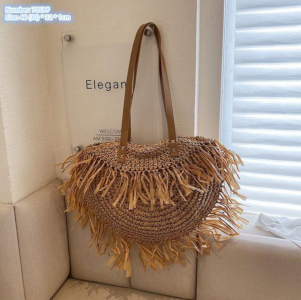 factory wholesale ladies shoulder bags 2 colors summer cool hollow woven bag outdoor holiday straw casual beach handbag large tassel fashion, Black;red
factory wholesale ladies shoulder bags 2 colors summer cool hollow woven bag outdoor holiday straw casual beach handbag large tassel fashion, Black;red