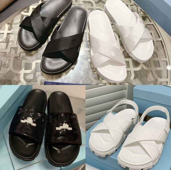 2023 womens triangle logo slippers cross quilted strap open toe mules sandals black sequin white thick bottom slides slip on beach pool flip
2023 womens triangle logo slippers cross quilted strap open toe mules sandals black sequin white thick bottom slides slip on beach pool flip