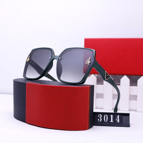 new luxury designer classic trend fashion sunshade glasses must-have sunglasses for outdoor travel highest quality, White;black
new luxury designer classic trend fashion sunshade glasses must-have sunglasses for outdoor travel highest quality, White;black