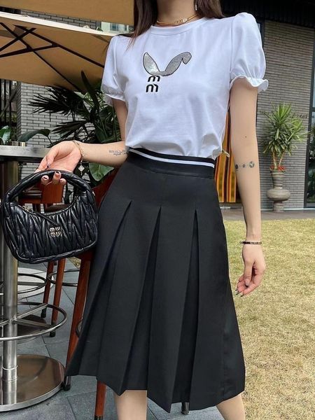 designer women's short long skirts summer girls classic pleated t shirt mini maxi skirts slim black a-line skirt small leather dress mu
designer women's short long skirts summer girls classic pleated t shirt mini maxi skirts slim black a-line skirt small leather dress mu