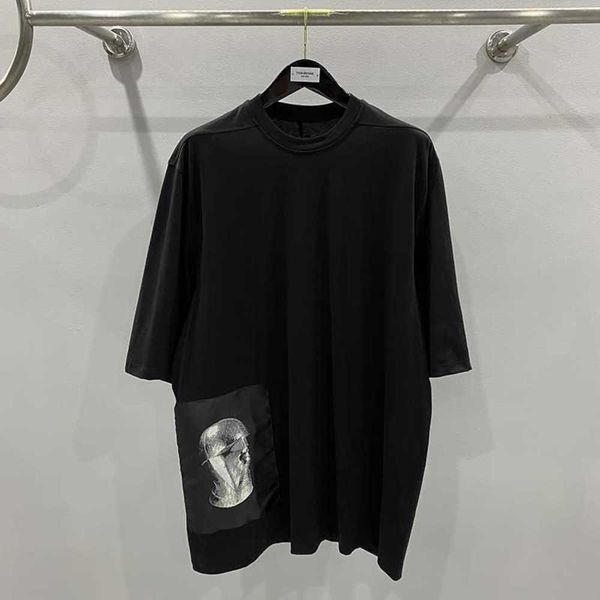subhuman men's portrait sticker dark style loose fit os version 5/5 short sleeve tee shirt, White;black
subhuman men's portrait sticker dark style loose fit os version 5/5 short sleeve tee shirt, White;black