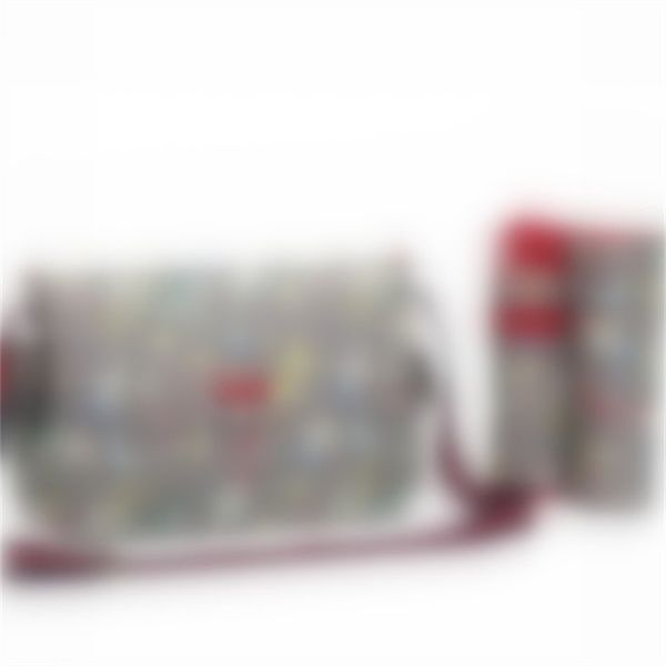 2023 new europe and the united states travel child care portable classic large capacity single shoulder mommy bag cushion bottle bag three-p
2023 new europe and the united states travel child care portable classic large capacity single shoulder mommy bag cushion bottle bag three-p