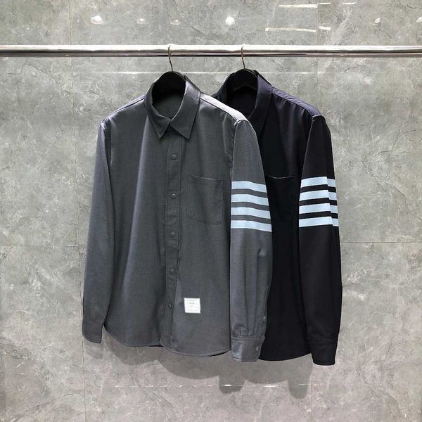 time breathe tb shirt 2023 spring and autumn white four bar solid business commuter style men's women's jacket, Black;brown
time breathe tb shirt 2023 spring and autumn white four bar solid business commuter style men's women's jacket, Black;brown