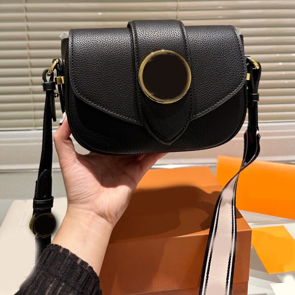 saddless bags designer brand bag totes chains cross body luxury handbag fashion shoulder bag women letter purse phone wallet lady plain
saddless bags designer brand bag totes chains cross body luxury handbag fashion shoulder bag women letter purse phone wallet lady plain