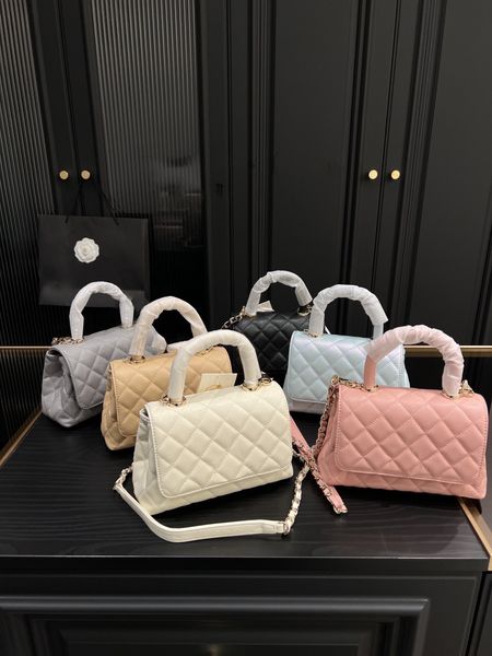 2023 luxury handbag shoulder bag brand designer seam leather ladies metal chain black clamshell messenger chain bags box wholesale
2023 luxury handbag shoulder bag brand designer seam leather ladies metal chain black clamshell messenger chain bags box wholesale