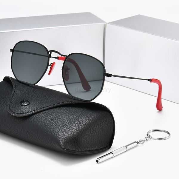2023 new classic polarized sunglasses women designer luxury brand alloy metal polaroid hd tempered glass lens retro glasses sun glasses uv40, White;black
2023 new classic polarized sunglasses women designer luxury brand alloy metal polaroid hd tempered glass lens retro glasses sun glasses uv40, White;black