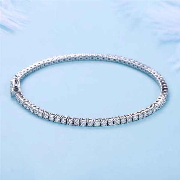 2023 trending jewelry oem natural diamond 18k real gold tennis bracelet for women, Silver
2023 trending jewelry oem natural diamond 18k real gold tennis bracelet for women, Silver