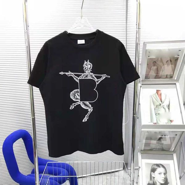 23ss burb designer t shirt men women sweatshirt round neck tee luxury brand short sleeved tshirt mens loose casual polo shirt oversize t-shi, White;black
23ss burb designer t shirt men women sweatshirt round neck tee luxury brand short sleeved tshirt mens loose casual polo shirt oversize t-shi, White;black