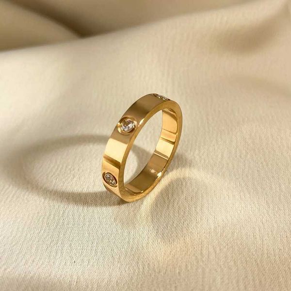 selling funds fashionable diamond carti ring for women with simple titanium steel colorless small design exquisite couple lcjb, Silver
selling funds fashionable diamond carti ring for women with simple titanium steel colorless small design exquisite couple lcjb, Silver