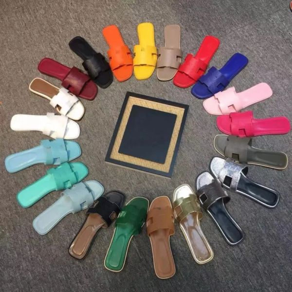 2023 designer slippers classic h sandals genuine leather fashion shoes ladies slipper beach flat heel flip flops with dustbag, Black
2023 designer slippers classic h sandals genuine leather fashion shoes ladies slipper beach flat heel flip flops with dustbag, Black