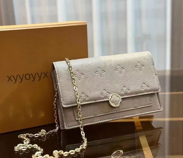 women's wallet 2023 new niche design card bag crossbody bags designer women purse zero wallet all-in-one handheld long wallet designer
women's wallet 2023 new niche design card bag crossbody bags designer women purse zero wallet all-in-one handheld long wallet designer