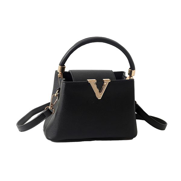 brand genuine leather women's totes fashion woman handbag layer cowhide one shoulder crossbody v home bag black white pink
brand genuine leather women's totes fashion woman handbag layer cowhide one shoulder crossbody v home bag black white pink