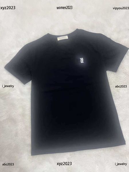 plus size women designer t-shirt shiny chest logo tees size s-xl multi color optional round neck short sleeve classics june15, White
plus size women designer t-shirt shiny chest logo tees size s-xl multi color optional round neck short sleeve classics june15, White