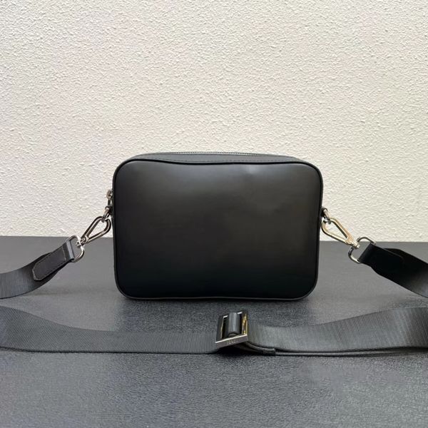designer bags snapscrossbody bag women camera bags leather zipper open and close color leisure inclined shoulder belt
designer bags snapscrossbody bag women camera bags leather zipper open and close color leisure inclined shoulder belt