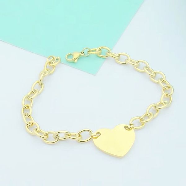 fashion designer women necklace luxury heart shaped necklace 18k gold color shell clover pearl jewelry 316 stainless steel factory wholesale, Golden;silver
fashion designer women necklace luxury heart shaped necklace 18k gold color shell clover pearl jewelry 316 stainless steel factory wholesale, Golden;silver
