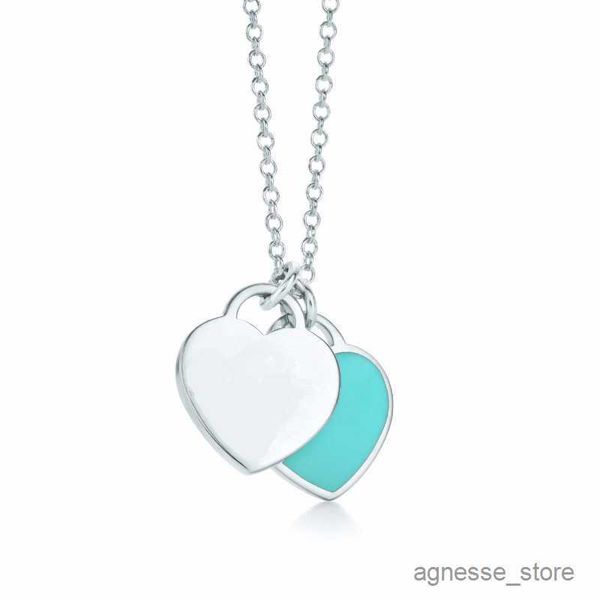 pendant necklaces pendant necklaces luxury designer jewelry letter heart pendant red blue pink enamel necklace collarbone chain r230615, Silver
pendant necklaces pendant necklaces luxury designer jewelry letter heart pendant red blue pink enamel necklace collarbone chain r230615, Silver