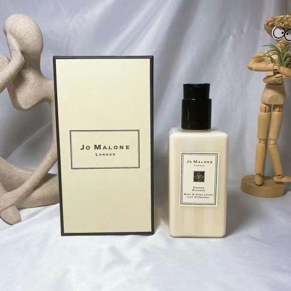 250ml men women perfume body moisturizing lotion skin care lime basil mandarin wild bluebell fast ship
250ml men women perfume body moisturizing lotion skin care lime basil mandarin wild bluebell fast ship