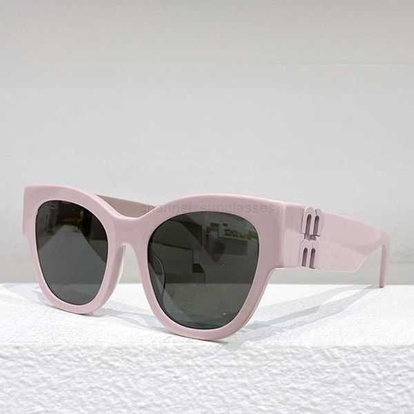 designer women cat eye miu sunglasses with black acetate frame miu glimpse sunglasses with classic on temples for womens travel miu sun glas, White;black
designer women cat eye miu sunglasses with black acetate frame miu glimpse sunglasses with classic on temples for womens travel miu sun glas, White;black