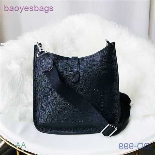 designer bag tote cowhide women's shoulder fashion 2023 cutout casual evelynbag one bags slant h with hrqf
designer bag tote cowhide women's shoulder fashion 2023 cutout casual evelynbag one bags slant h with hrqf