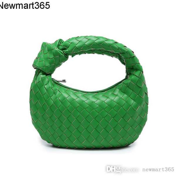 women's hobos designer bag 2023 woven bags niche design handheld dumpling bag ox horn knotted handbag without logo
women's hobos designer bag 2023 woven bags niche design handheld dumpling bag ox horn knotted handbag without logo