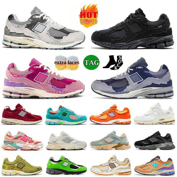 2002r men women casual shoes triple s black protection pack pink summer outdoor designer sneakers breathable platform luxury sports trainer
2002r men women casual shoes triple s black protection pack pink summer outdoor designer sneakers breathable platform luxury sports trainer