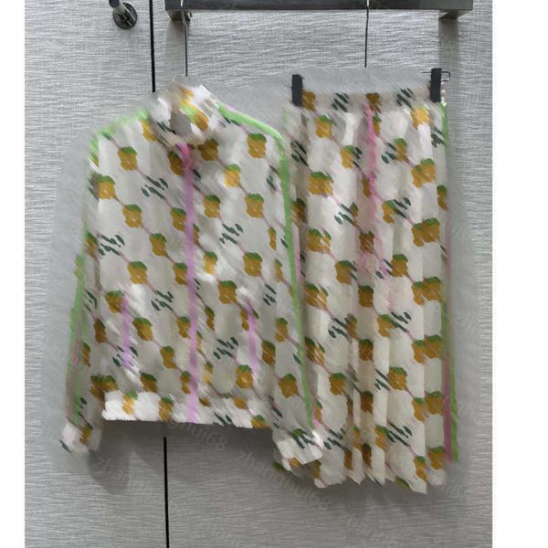 23ss skirt set womens designer clothing stand collar contrast yarn-dyed belt embellished sun coat long pleated skirt sets womens clothing a1, White
23ss skirt set womens designer clothing stand collar contrast yarn-dyed belt embellished sun coat long pleated skirt sets womens clothing a1, White