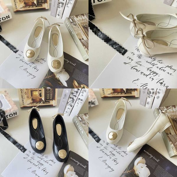 designer paris dress shoes spring and autumn sheepskin c letter interlocking metal buckle bow ballet shoes fashion womens black flat boat sh
designer paris dress shoes spring and autumn sheepskin c letter interlocking metal buckle bow ballet shoes fashion womens black flat boat sh