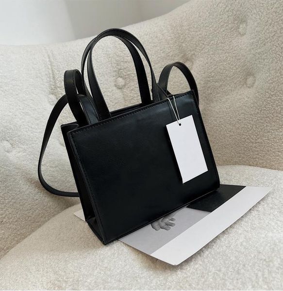 tote bags four seasons crossbody shopping bag designer purses and handbags lady luxury famous brands pu shoulder bag for women gift 2023
tote bags four seasons crossbody shopping bag designer purses and handbags lady luxury famous brands pu shoulder bag for women gift 2023