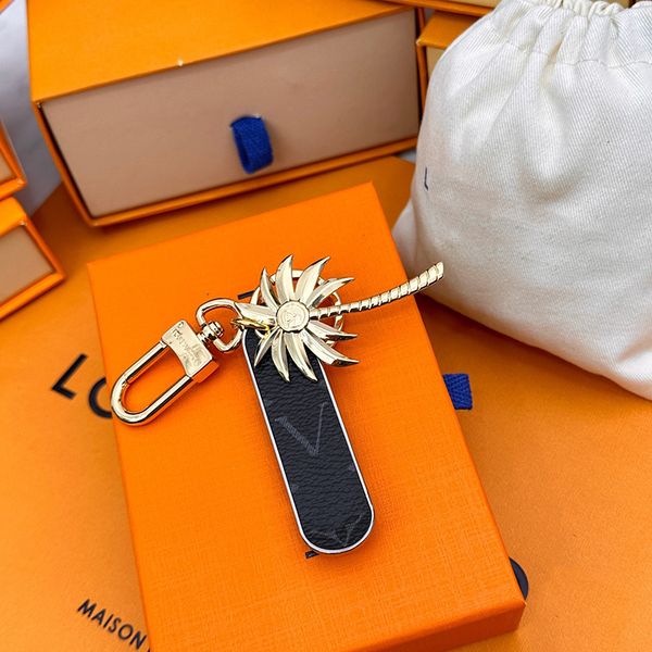 designer key chain gold skateboard coconut tree letter pendant key chain car pendant metal fashion personality creative cute travel decorati, Silver
designer key chain gold skateboard coconut tree letter pendant key chain car pendant metal fashion personality creative cute travel decorati, Silver
