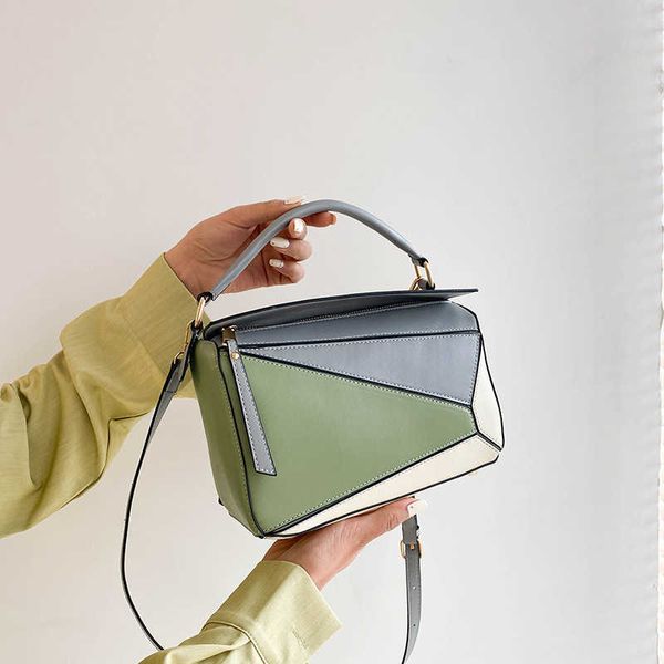 bags dinner bags new 2023 single shoulder crossbody women's bag colored panel puzzle geometry ceiling portable mini pillow
bags dinner bags new 2023 single shoulder crossbody women's bag colored panel puzzle geometry ceiling portable mini pillow