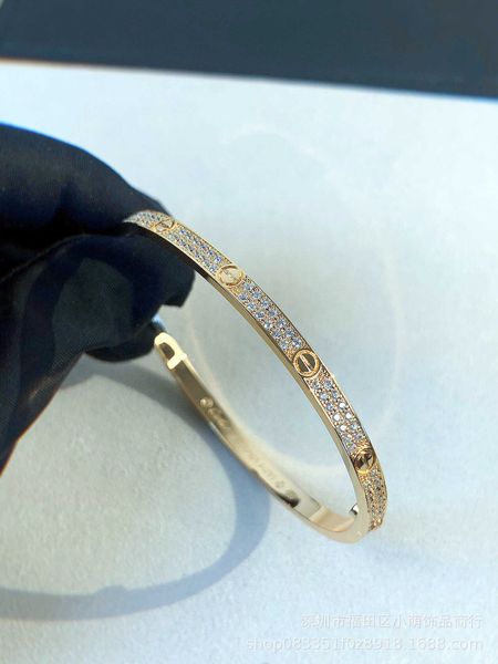 original products c card bracelet wide and narrow all sky star electroplated 18k gold 2 rows of diamond 30fev, Black
original products c card bracelet wide and narrow all sky star electroplated 18k gold 2 rows of diamond 30fev, Black
