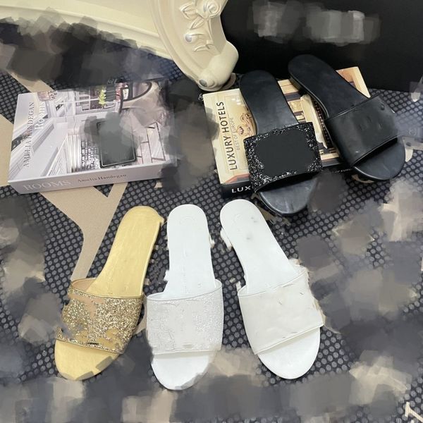 c letter designers slides womens slippers luxurys bling glitter slipper leather rubber flats sandals summer beach shoes loafers gear bottoms, Black 
c letter designers slides womens slippers luxurys bling glitter slipper leather rubber flats sandals summer beach shoes loafers gear bottoms, Black
