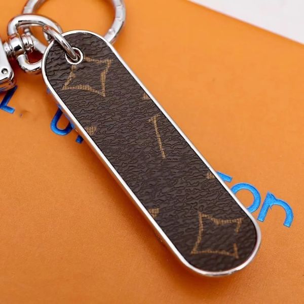 designer keychain key brand designers keychains for porte clef gift men women car bag pendant accessories with box, Silver
designer keychain key brand designers keychains for porte clef gift men women car bag pendant accessories with box, Silver