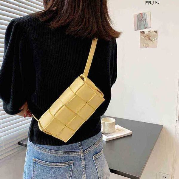 designer bottegas bags venetas cassettes woven 2023 new trend waist bag fashion versatile chain shoulder belt messenger have logo frj tky2 3
designer bottegas bags venetas cassettes woven 2023 new trend waist bag fashion versatile chain shoulder belt messenger have logo frj tky2 3