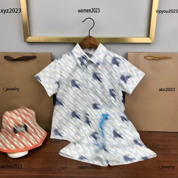 luxury kids tracksuits designer baby clothes summer suits 2pcs single breasted short sleeved shirt and logo printed shorts #multiple product, White
luxury kids tracksuits designer baby clothes summer suits 2pcs single breasted short sleeved shirt and logo printed shorts #multiple product, White
