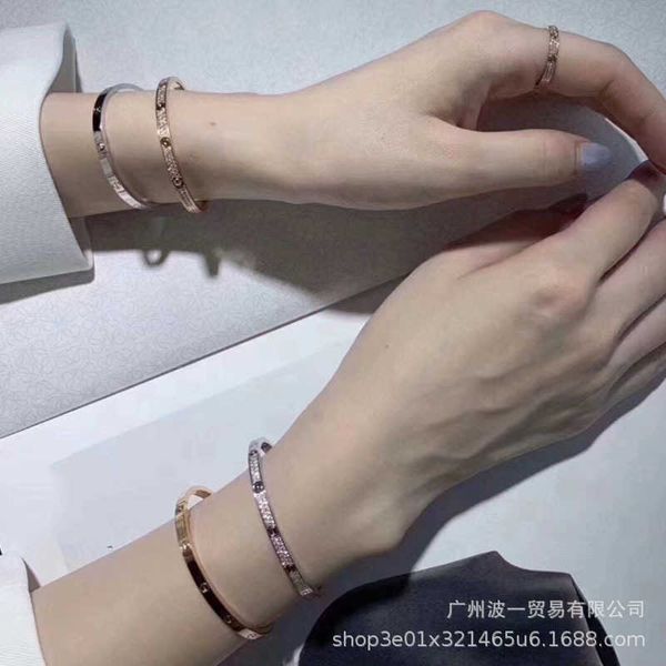 selling item shanwei meilong jewelry card bracelet mantianxing titanium steel precision craft non fading08nk, Black
selling item shanwei meilong jewelry card bracelet mantianxing titanium steel precision craft non fading08nk, Black