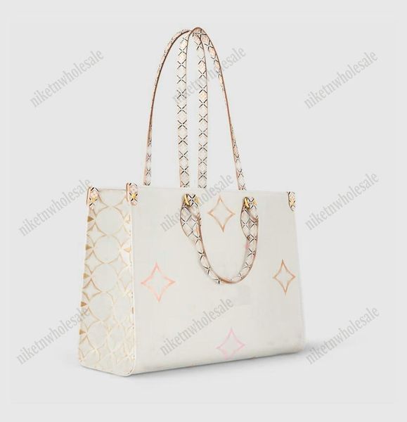 2023 by the pool onthego mm shoulder bag monogram flower prints pattern designer women on the go handle bag 35cm
2023 by the pool onthego mm shoulder bag monogram flower prints pattern designer women on the go handle bag 35cm