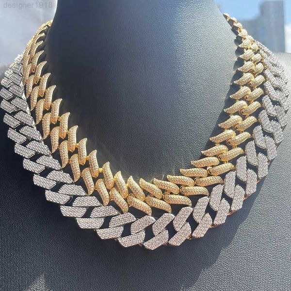 custom s925 silver moissanite diamond iced out 3 rows 15mm 18mm wide jewelry necklace cuban link chain for man
custom s925 silver moissanite diamond iced out 3 rows 15mm 18mm wide jewelry necklace cuban link chain for man