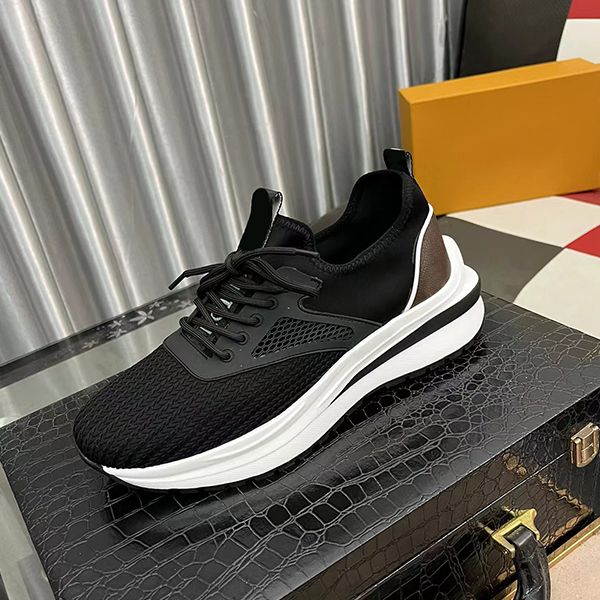 designer high luxury men's new black and white breathable fashion leisure all match sports shoes trend pairs of shoes
designer high luxury men's new black and white breathable fashion leisure all match sports shoes trend pairs of shoes