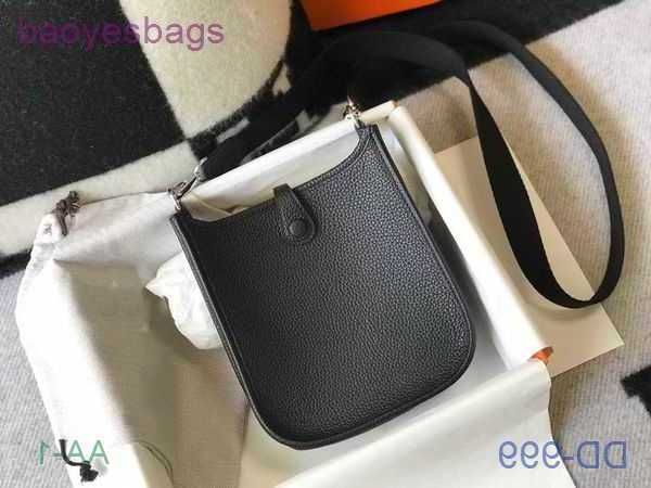 designer bag 2023 girl leather totes fashion h cutie shoulder soft evelynbag mini bags crossbody tote litchi pattern bucket women's z52
designer bag 2023 girl leather totes fashion h cutie shoulder soft evelynbag mini bags crossbody tote litchi pattern bucket women's z52