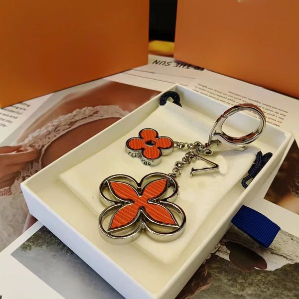 keychain fashion women men handmade car keychains stylish buckle designer key chain bag584, Silver
keychain fashion women men handmade car keychains stylish buckle designer key chain bag584, Silver