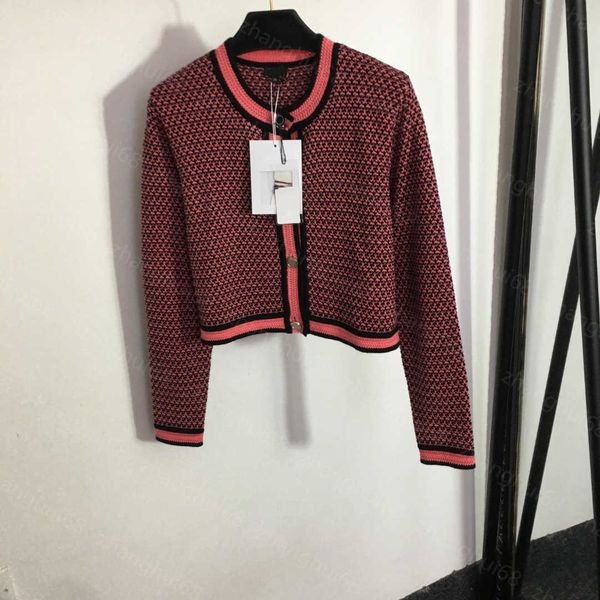23ss womens designer clothing womens knits custom logo single breasted color matching round neck long sleeve knitted cardigan coat womens cl, White
23ss womens designer clothing womens knits custom logo single breasted color matching round neck long sleeve knitted cardigan coat womens cl, White