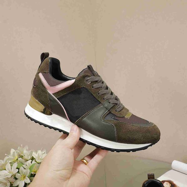 designer miuity running shoes fashion sneake luxury sports shoes men women trainers low sneakers v03
designer miuity running shoes fashion sneake luxury sports shoes men women trainers low sneakers v03