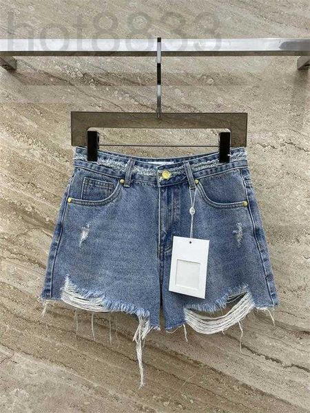 women's shorts designer 2023 summer new denim brand jeans hole pants casual ootd fashion designers cccc birthday mother's day gift, White;black
women's shorts designer 2023 summer new denim brand jeans hole pants casual ootd fashion designers cccc birthday mother's day gift, White;black