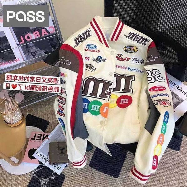 spring and autumn american motorcycle jacket handsome man hip hop loose versatile couple baseball jacket top, Black;brown
spring and autumn american motorcycle jacket handsome man hip hop loose versatile couple baseball jacket top, Black;brown
