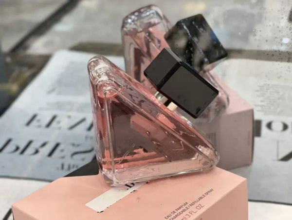 cologne luxuries designer cologne perfume for women lady girls 90ml parfum spray charming fragrance
cologne luxuries designer cologne perfume for women lady girls 90ml parfum spray charming fragrance
