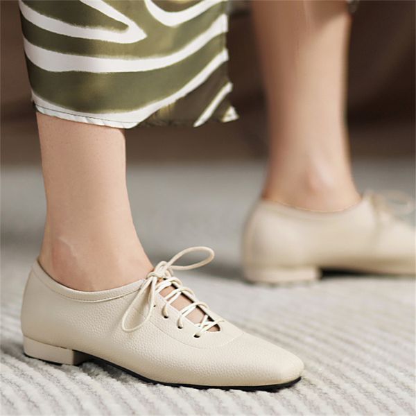 women shoes 2023 luxury casual low heel shoes dropshopping front lace up square head metal fastener single loafers, Black
women shoes 2023 luxury casual low heel shoes dropshopping front lace up square head metal fastener single loafers, Black