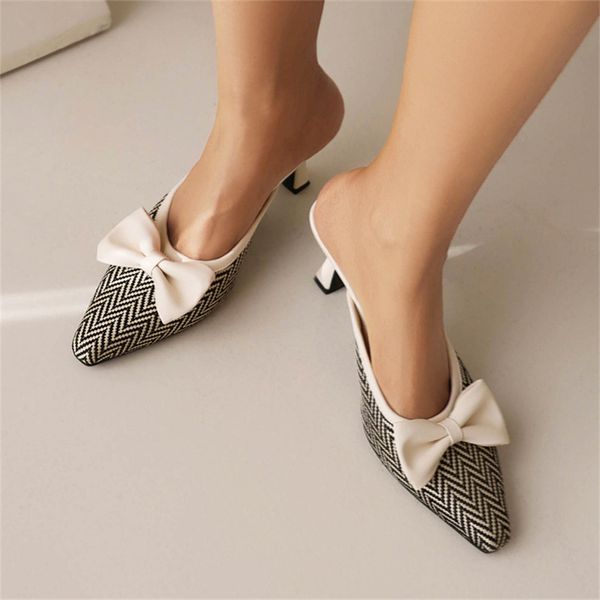 women slippers 2023 new pointed toe bowknot slip-on mules sandals stripe geometry point slides ladies shoes heels dropshopping, Black
women slippers 2023 new pointed toe bowknot slip-on mules sandals stripe geometry point slides ladies shoes heels dropshopping, Black
