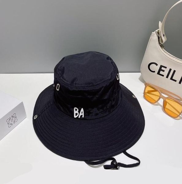men's and women's designers casquette sports denim ripped ball caps solid color b letter outdoor couple hats, Blue;gray
men's and women's designers casquette sports denim ripped ball caps solid color b letter outdoor couple hats, Blue;gray